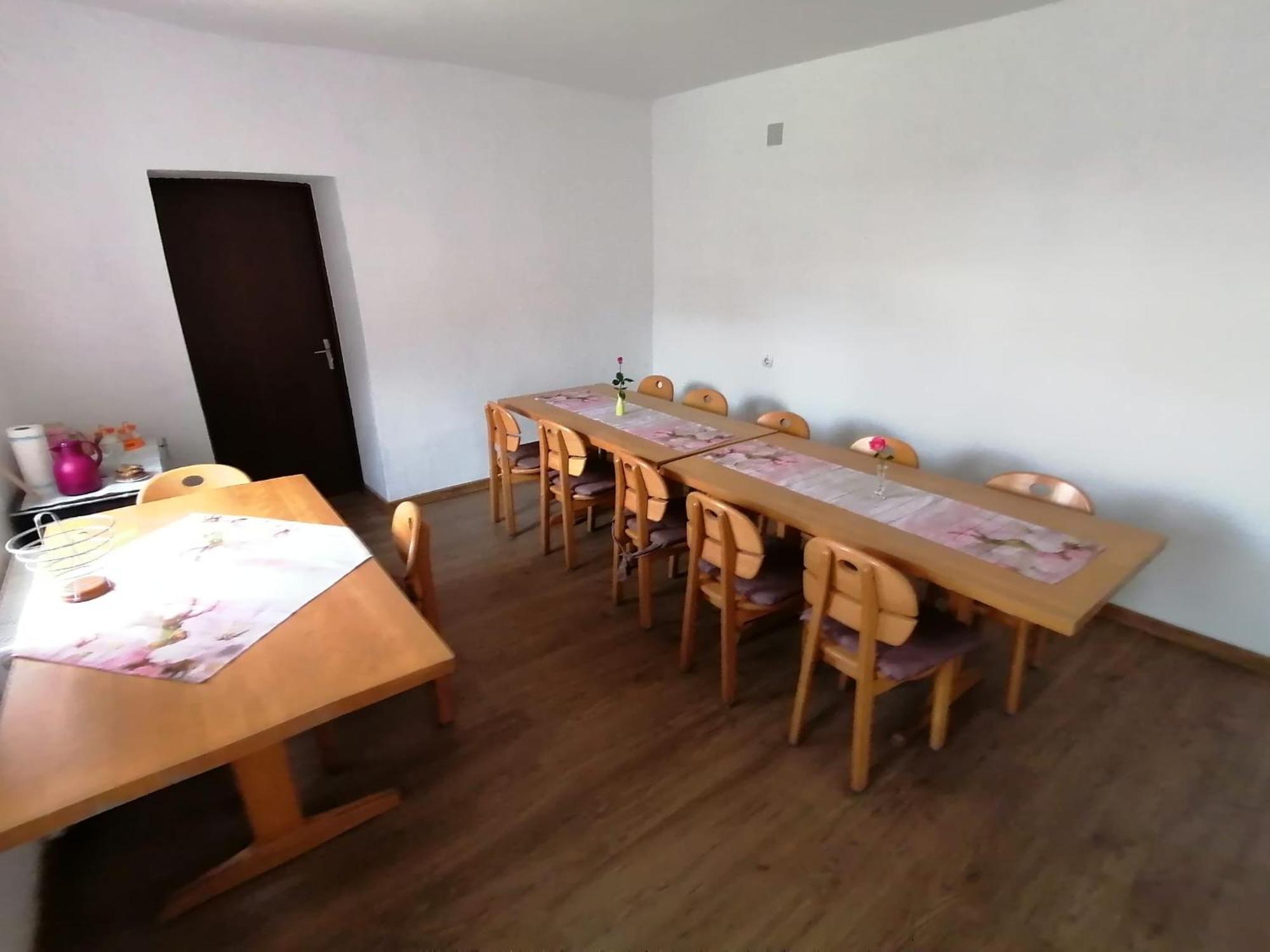 Casa Bunicii Sasca Montană Exterior foto